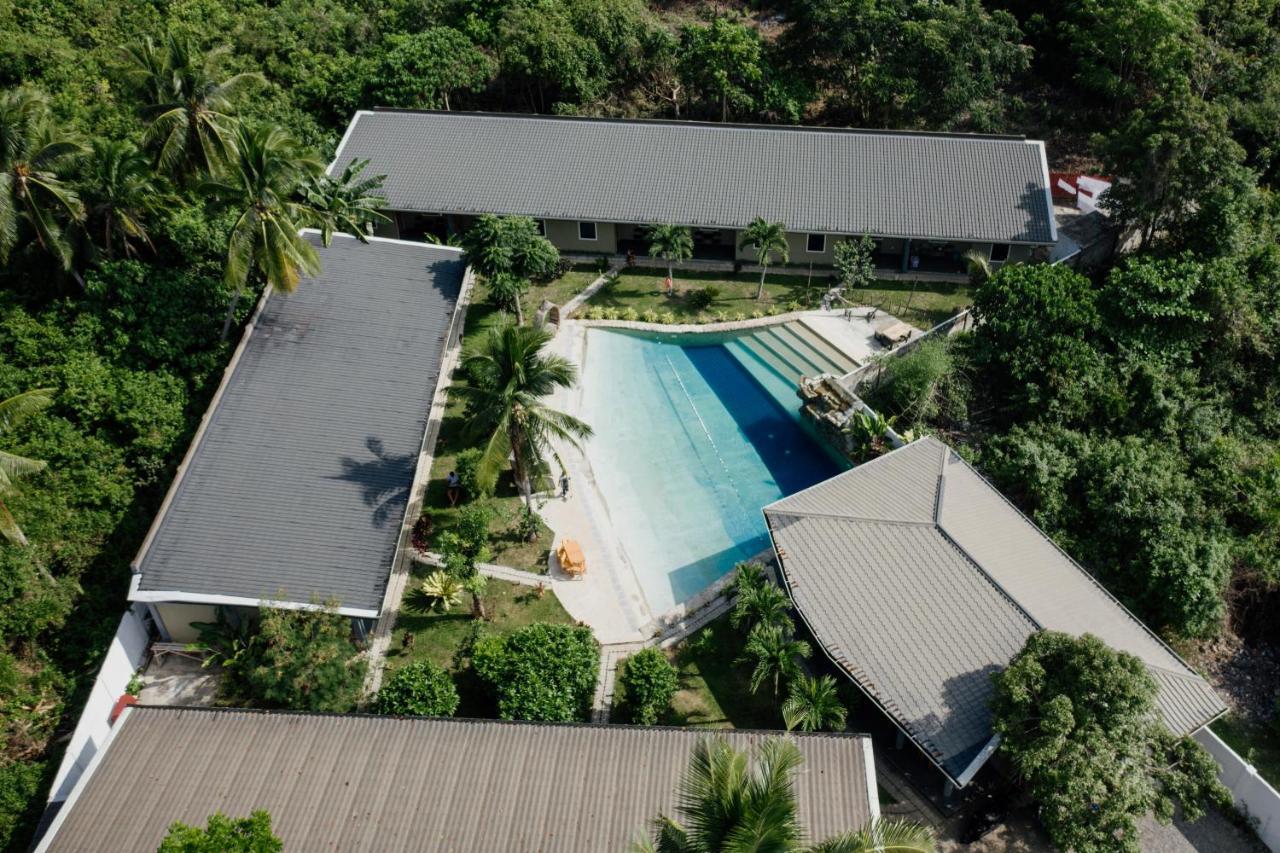 Hidden Lagoon Resort