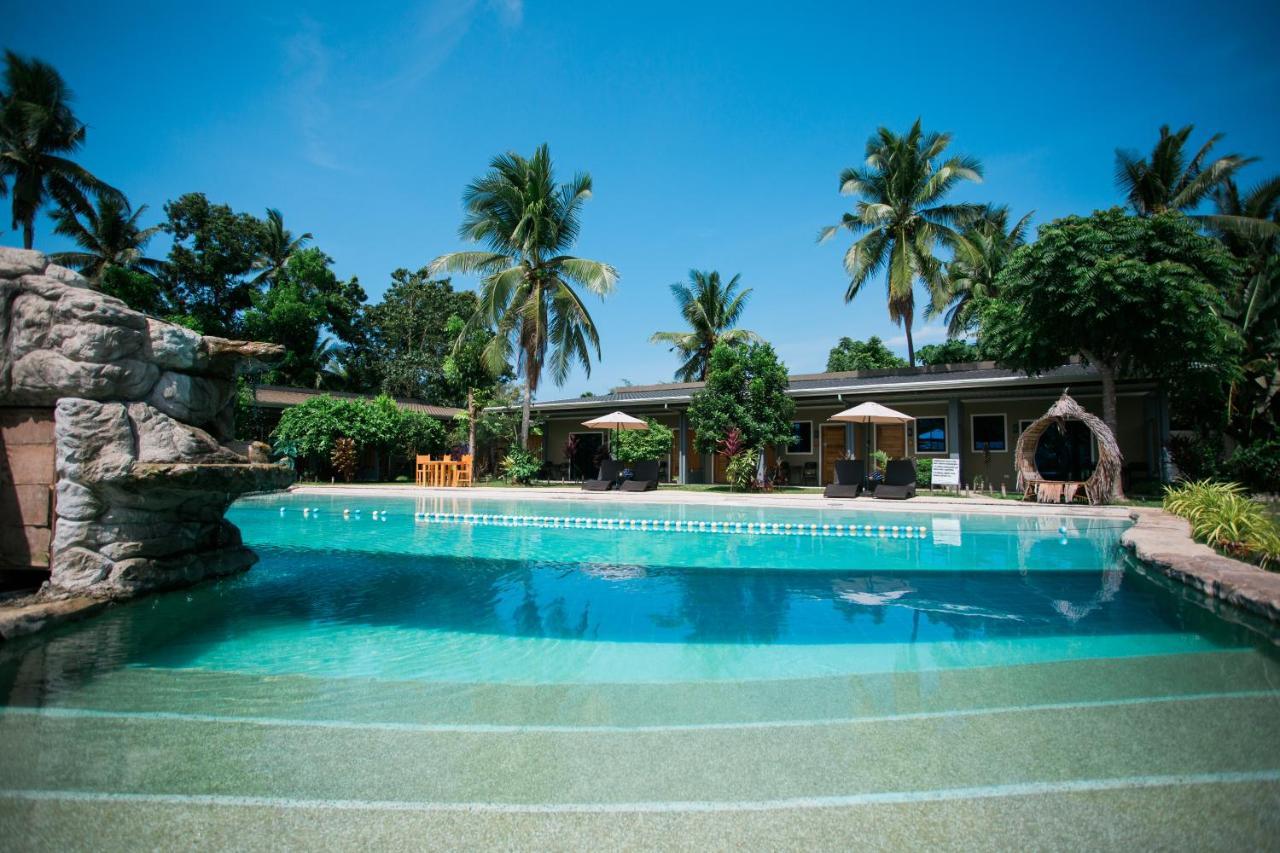 Resort Hidden Lagoon *